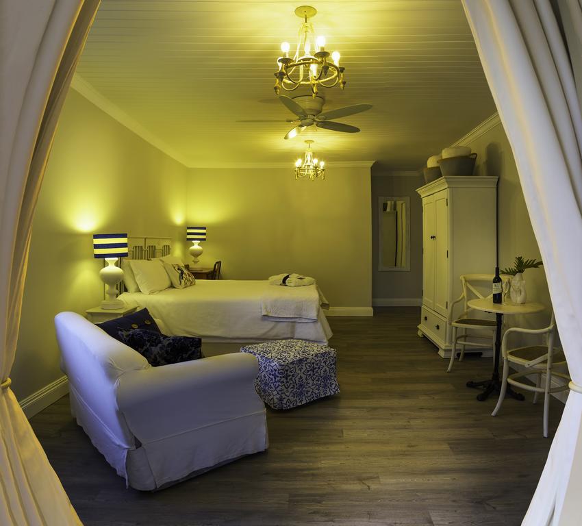 Bright On 5Th Guest House Port Elizabeth Buitenkant foto