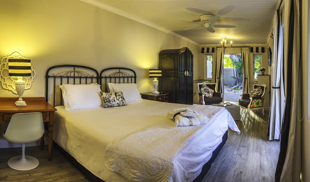 Bright On 5Th Guest House Port Elizabeth Buitenkant foto